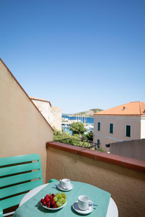 Homey Experience - Marina Loft La Maddalena  Kültér fotó